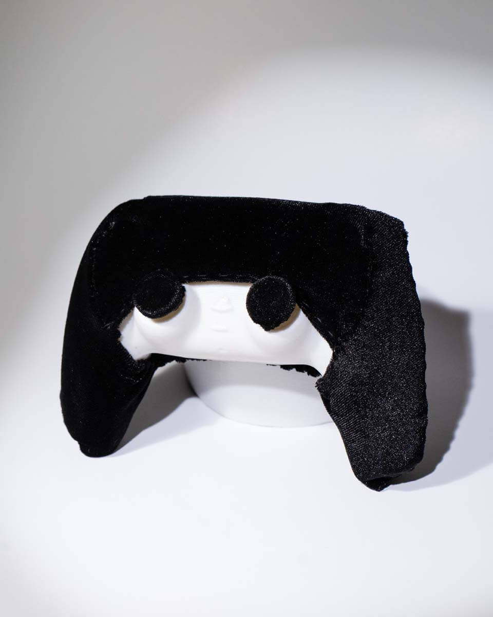 Black PS5 Controller Sleeve - Image 10