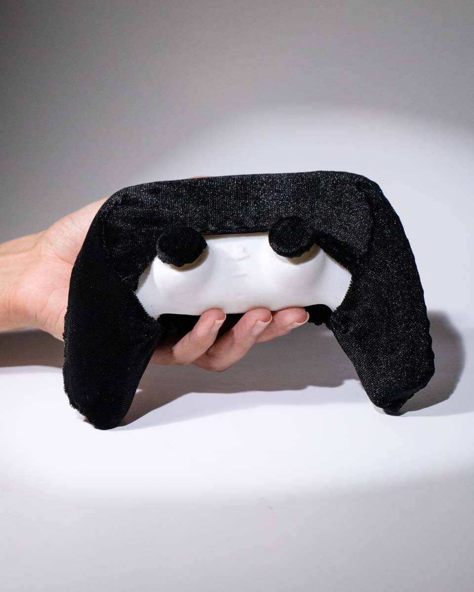 Black PS5 Controller Sleeve - Image 11